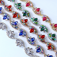 Chaîne de strass Gillian en forme de fleur à 12 facettes, à dos plat, pour DIY, style européen et américain, pour vêtements, robes de mariée et applications à griffes
