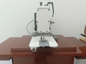 Machine à coudre zigzag industrielle multifonctionnelle semi-automatique haute vitesse JUKKY 20U53 à <span class=keywords><strong>double</strong></span> aiguille pour usine de fabrication - Product Image 6