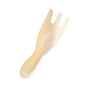 Rice Washing Spoon With Drainage Slots Portable Kitchen Utensil For Rice Cleaning And Draining White Plastic - Product Image 5