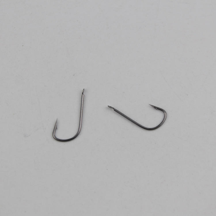 There are barbs [a thousand]]