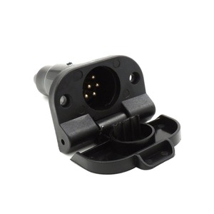 7 Pin Trailer <b>Plug</b> Socket <b>Adapter</b> For Caravan Taillight Signal Connector 12V Plastic Standard Grounding - Product Image 1