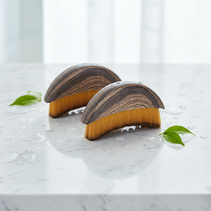 Esencial para la Belleza y la Salud, Cepillo Gua Sha de Doble Efecto con Mango de Fibra Sintética para Masaje de Ojos y Cuello, Levantamiento y Contorno - Product Image 1