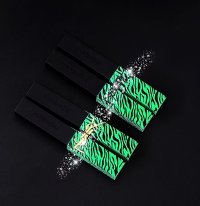 Baume à lèvres brillant hydratant bio végétalien OEM ODM personnalisable en gros pour la revente - Product Image 2