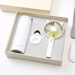 Set de Regalo en Oferta, Bienvenido Verano, Taza con Cierre de Alta Apariencia, Ventilador Pequeño, Creativo, Práctico, Personalizable con Logotipo - Product Image 1