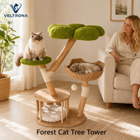 Arbre à chat en bois avec perchoir floral, panier tressé et griffoir en sisal, mobilier d'intérieur, vente en gros