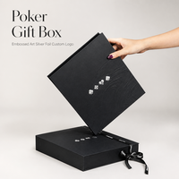 Coffret Cadeau de Poker Personnalisé Noir avec Symboles de Jeu en Feuille d'Argent et Ruban Tissé OEM