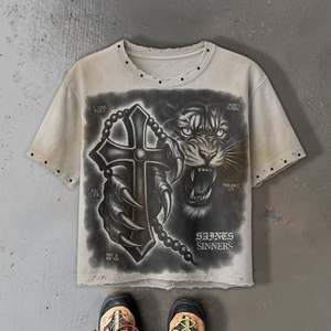 T-shirt da uomo personalizzata OEM ODM oversize, taglio corto, lavaggio acido, 100% cotone, stampa grafica tigre e croce, effetto distressed e sfilacciato, stile grunge Y2K - Product Image 2