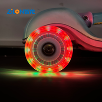 Roues lumineuses LED magnétiques sans batterie, conformes aux normes d'exportation, en PU, couleur/taille personnalisables, durables, imperméables, légères et respirantes pour roller