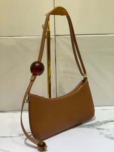 High-end Texture, Niche Luxury <b>Handbags</b>, Popular Versatile Crossbody Bags, Fashionable Shoulder Bags with Straps at the Armpit - Product Image 6