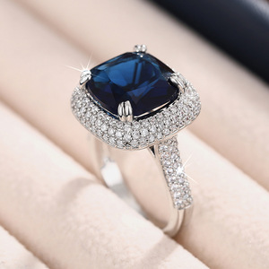 Anello Geometrico Quadrato per Donne, Elegante Gioiello da Dito per Matrimonio e Moda - Product Image 4