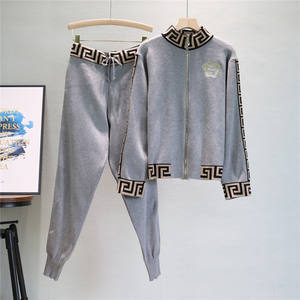 Stile europeo abito Casual <span class=keywords><strong>donna</strong></span> 2025 nuovo stile autunno tinta unita giacca lunga Slim Shorts due pezzi Set 0718 - Product Image 4