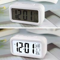 LED-Digitalwecker mit Hintergrundbeleuchtung, Schlummerfunktion, Stummschaltung, Kalender, Temperaturanzeige, Tischuhr, Elektronischer Smart-Wecker M01