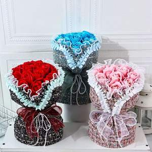 Cadeau créatif pour la Saint-Valentin, bouquet de savon en forme de rose, produit fini, fleur éternelle, bouquet de savon pour petite amie et femme. - Product Image 1