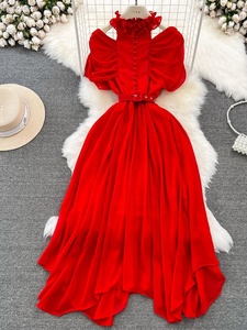 Abito estivo da donna in chiffon a pieghe con vita elasticizzata, modello aderente e snellente, linea ad A, elegante con scollo all'americana - Product Image 6