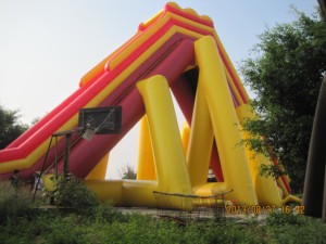 Inflatable 50-Meter Giant PVC Water Slide Universal CE Certified 3000KG Capacity Outdoor Summer <b>Fun</b> Commercial Use - Product Image 2