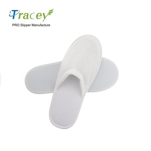 Pantofole Monouso di Alta Qualità in Pile Corallo e Velluto, Morbide e Calde, Comode per Viaggi, Misura 5, Nuove per <span class=keywords><strong>Hotel</strong></span> 5 Stelle - Product Image 1