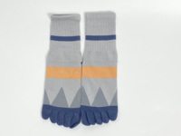 Chaussettes de sport en coton tricoté à cinq doigts, multicolores, unisexes, avec logo personnalisé, vente en gros, directement de l'usine