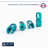 Connecteur de fixation de tige spinale OEM suisse usiné CNC en Ti-6Al-4V 17-4PH, anodisé, de qualité médicale, personnalisé, conforme ISO 13485