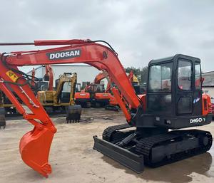 Excavadoras DOOSAN DH60 DH55 DX75 de 6, 5 y 7 toneladas, excavadoras usadas de alta calidad, excavadoras de cadenas a bajo precio, en venta. - Product Image 1