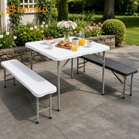Table à manger carrée pliante au design moderne, plateau en HDPE, mobilier en plastique portable et imperméable pour petit appartement ou patio
