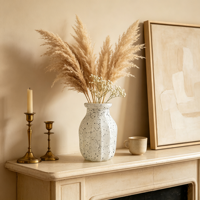 Vase en verre blanc marbré cannelé pour la décoration moderne de la maison, des mariages, des hôtels et comme centre de table