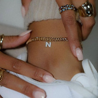 Lettre initiale populaire zircon 26 lettres bracelet de cheville en acier inoxydable 3:1NK chaîne cheville Figaro chaîne bijoux de cheville
