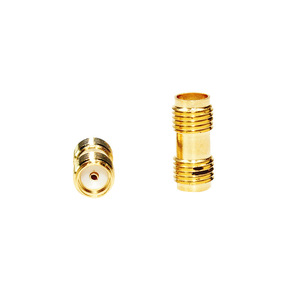 Adaptador RF Recto SMA-KK, Latón Chapado en Oro, 50 Ohm, 1.5, Conector Hembra KK Jack Compatible con ROHS para Radio - Product Image 1