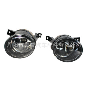 ไฟตัดหมอกหน้าสำหรับรถยนต์ Volkswagen Sagitar Golf Gti 1K0941699A 1T0941699C ฮาโลเจน 12V 240W - Product Image 5