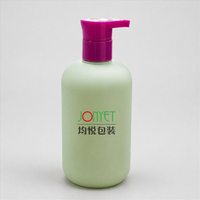 En stock – Flacon pompe rond vert 320 ml en PEHD pour lotion, shampoing, nettoyant visage – Écologique pour marque de beauté en marque blanche