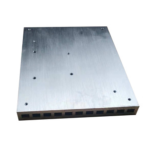 Disipador de Calor de Aluminio MDC de 210 mm de Largo, 160 mm de Ancho y 18 mm de Alto, Radiador Refrigerado por Agua para Enfriamiento Electrónico - Product Image 3
