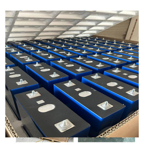 แบตเตอรี่ลิเธียมไอออน CALT 300Ah-330Ah แบบแท่งปริซึม LFP 3.2V เกรด A สำหรับยานยนต์ไฟฟ้าและเครื่องใช้ไฟฟ้าภายในบ้าน - Product Image 2