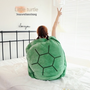 Vente en gros de peluche créative écaille de tortue sac de couchage et oreiller remplis de coton PP cadeau d'anniversaire - Product Image 2