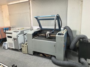 Máquina Láser Integrada 9 en 1 de Metal y No Metal, 1.5kw Fibra, 130w CO2, para Grabado, Corte, Soldadura y Limpieza, 2026 - Product Image 3