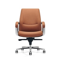 Chaise de bureau pivotante moderne de couleur beige, dossier moyen, pour salle de conférence