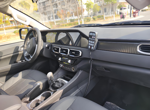 Camioneta Foton de Doble Cabina, 6 Plazas, Nueva, 4x4, con Paquete Anticolisión que Brinda Protección de Seguridad Pasiva - Product Image 4