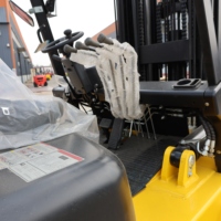 Chariot élévateur contrepoids diesel de 8 à 10 tonnes (8000 kg - 10000 kg) pour la logistique portuaire