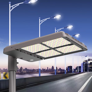 Lampadaire solaire extérieur tout-en-un à LED 60W 100W 120W avec panneau IP65 étanche alimenté en courant alternatif certifié ROHS pour l'autoroute - Product Image 2