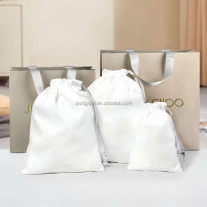 Sac à chaussures en microfibre de velours de peau de pêche en polyester blanc avec logo imprimé en 3D personnalisé de luxe pour l'automne et l'hiver - Product Image 3