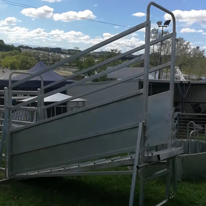 High Quality Livestock <strong>Cattle</strong> Yard 3m 3.6m 5m Adjustable <strong>Cattle</strong> <strong>Loading</strong> <strong>Ramp</strong> - Product Image 1
