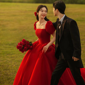 French-style Wedding Dress Ball Gown Red Sweetheart Neckline Empire Waist Vintage Mesh Evening Gown for Engagement Photography - Product Image 3