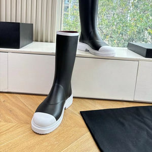 Bottes hautes pour femmes de marque luxueuse, multi-usages, bicolores, rétro, noires, style simple, tendance, décontractées, avec semelles épaisses - Product Image 1