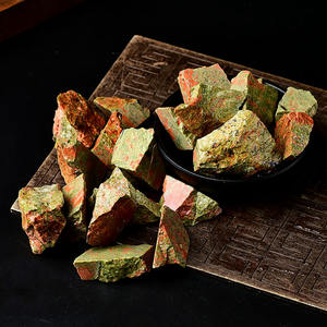 Piedra epidota natural semipreciosa en bruto al por mayor, perfecta para regalos de piedra de aromaterapia DIY - Product Image 6