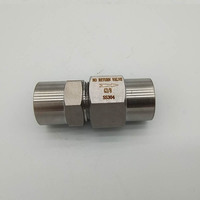 Vanne à boisseau sphérique forgée en acier inoxydable haute pression PN500, raccord soudé, commande manuelle hydraulique, 3 voies (port en L / port en T)