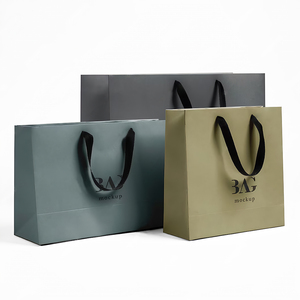 Sacs en papier personnalisés de luxe noirs <span class=keywords><strong>avec</strong></span> poignée et logo imprimé <span class=keywords><strong>pour</strong></span> boutiques de chaussures - Product Image 4