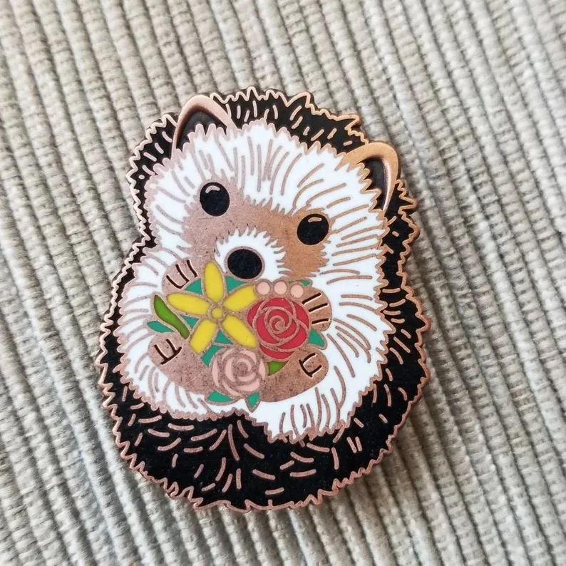 New Fashion Custom Metal Cute Hedgehog Magnetic Hard Enamel Pin Needle Minder For Cross Stitch