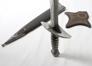 <span class=keywords><strong>El</strong></span> Anillo Único, <span class=keywords><strong>El</strong></span> Señor de los Anillos, <span class=keywords><strong>El</strong></span> Espino, La Espada, <span class=keywords><strong>El</strong></span> <span class=keywords><strong>Hobbit</strong></span>, La Espada de Frodo, Réplica Sin Filo de 79 cm y 1.9 kg - Product Image 6