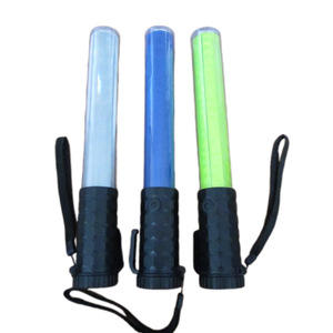 ソースファクトリートラフィック懐中電灯バトン電池式LEDトーチライトバトン - Product Image 2