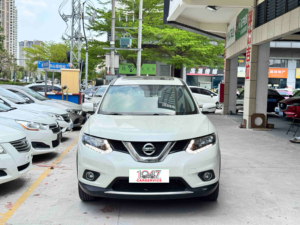 <span class=keywords><strong>Nissan</strong></span> <span class=keywords><strong>Qashqai</strong></span> 2.0L CVT Comfort Edition 2WD SUV d'<span class=keywords><strong>occasion</strong></span> <span class=keywords><strong>2015</strong></span> - Product Image 2