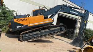 Pelle Hyundai 305LC-9T d'occasion de haute qualité, moteur d'origine de 30 tonnes en Corée, pompe à moteur incluse, en bon état à vendre à Shanghai - Product Image 3