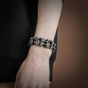 Pulsera de Cadena de Bicicleta para Hombre, Estilo Punk, Hipoalergénica, Antideslustre, Joyería de Moda Personalizada al por Mayor - Product Image 5